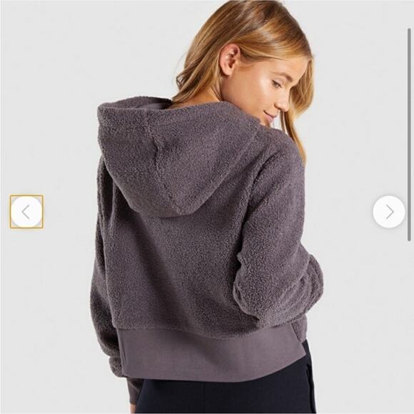 GYMSHARK Borg Cropped Hoodie in Gray Sherpa - Size M - Picture 4 of 7